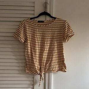 Kim & Cami Tan and White Striped Short Sleeve Top SZ Small